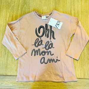 NWT! ZARA girls sparkly french text long Sleeve T-shirt/pale pink-size 5/6